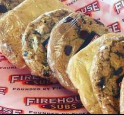 Firehouse-Dessert-Bundle